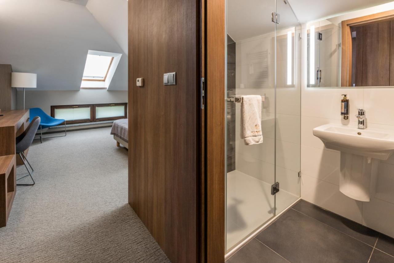 Hotel Kolumna Park 3*
